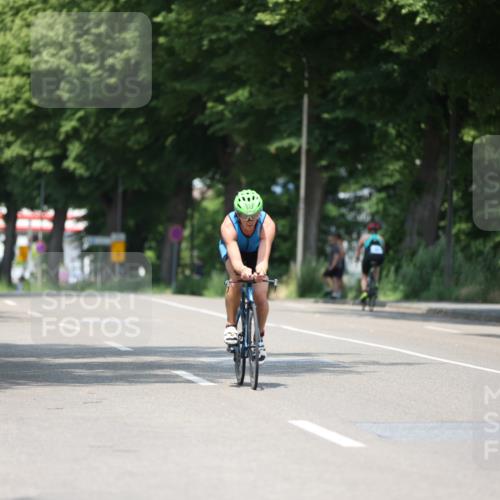 15.06.2025 - 7 Türme Triathlon Yannick Fuchs http://msf.ph/oto/8010823 15.06.2025 12:44:33 Radfahren 306, 392 meine-sportfotos.de