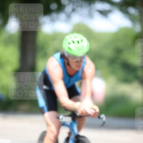 15.06.2025 - 7 Türme Triathlon Yannick Fuchs http://msf.ph/oto/8010859 15.06.2025 12:44:35 Radfahren 209, 392 meine-sportfotos.de