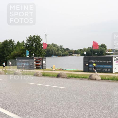 15.06.2025 - 27. Vierlanden-Triathlon H.Heesch http://msf.ph/oto/8010861 15.06.2025 11:01:17 Radfahren 2, 123, 194, 200, 216, 241, 479, 484, 618 meine-sportfotos.de