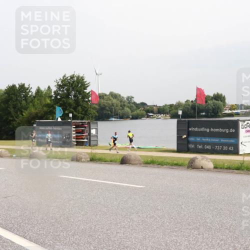 15.06.2025 - 27. Vierlanden-Triathlon H.Heesch http://msf.ph/oto/8010922 15.06.2025 11:01:19 Radfahren 123, 200, 484, 618 meine-sportfotos.de