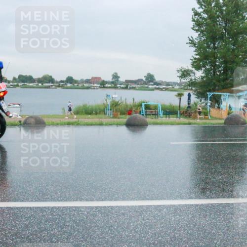 21.06.2025 - 27. Vierlanden-Triathlon H.Heesch http://msf.ph/oto/8010923 15.06.2025 13:55:52 Radfahren 1232 meine-sportfotos.de