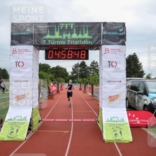 15.06.2025 - 7 Türme Triathlon Michael Strokosch http://msf.ph/oto/8010949 15.06.2025 14:58:48 Ziel 212, 221 meine-sportfotos.de