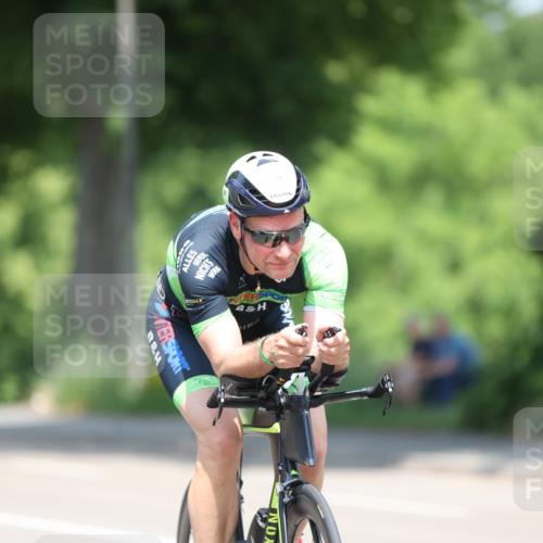15.06.2025 - 7 Türme Triathlon Yannick Fuchs http://msf.ph/oto/8010958 15.06.2025 12:44:45 Radfahren 209, 549 meine-sportfotos.de