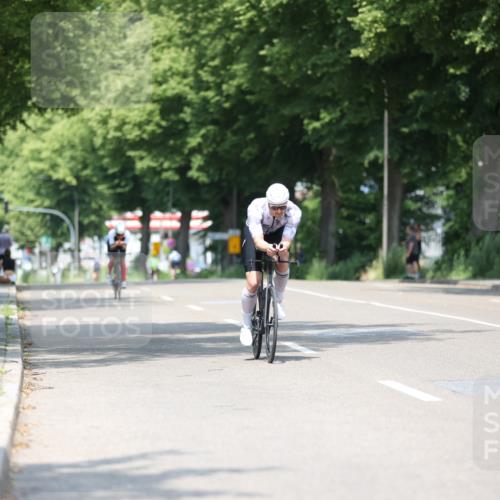 15.06.2025 - 7 Türme Triathlon Yannick Fuchs http://msf.ph/oto/8010999 15.06.2025 12:44:58 Radfahren  meine-sportfotos.de