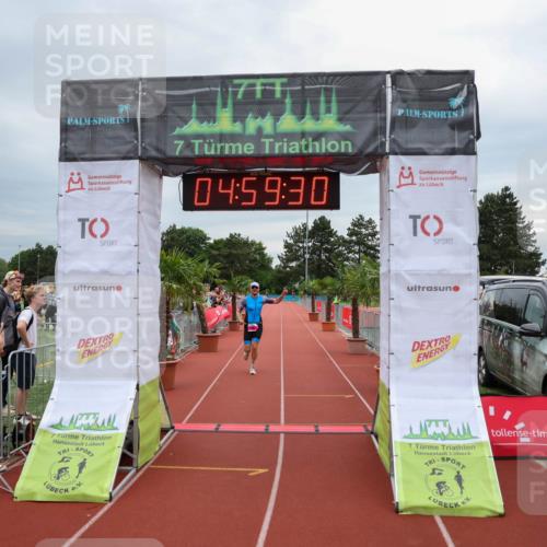 15.06.2025 - 7 Türme Triathlon Michael Strokosch http://msf.ph/oto/8011251 15.06.2025 14:59:30 Ziel 287, 334 meine-sportfotos.de