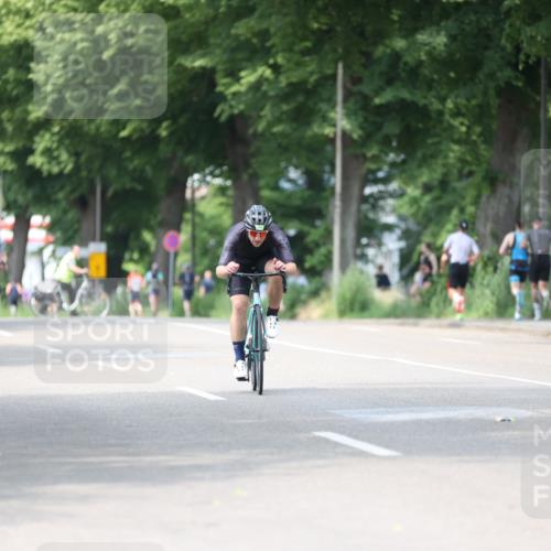 15.06.2025 - 7 Türme Triathlon Yannick Fuchs http://msf.ph/oto/8011252 15.06.2025 13:26:03 Radfahren 294, 887, 939, 955 meine-sportfotos.de