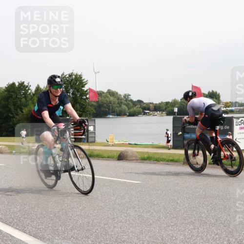 15.06.2025 - 27. Vierlanden-Triathlon H.Heesch http://msf.ph/oto/8011314 15.06.2025 11:02:49 Radfahren 510, 519, 522, 529, 532, 594, 628, 634, 639, 725, 735 meine-sportfotos.de