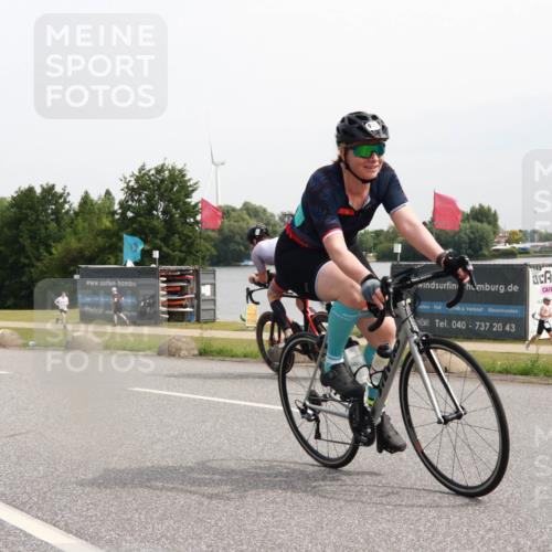 15.06.2025 - 27. Vierlanden-Triathlon H.Heesch http://msf.ph/oto/8011319 15.06.2025 11:02:49 Radfahren 510, 519, 522, 529, 532, 594, 628, 634, 639, 725, 735 meine-sportfotos.de