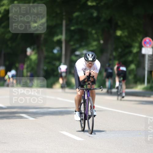 15.06.2025 - 7 Türme Triathlon Yannick Fuchs http://msf.ph/oto/8011320 15.06.2025 12:45:39 Radfahren 242, 370, 414, 657 meine-sportfotos.de