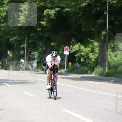 15.06.2025 - 7 Türme Triathlon Yannick Fuchs http://msf.ph/oto/8011337 15.06.2025 12:45:39 Radfahren 242, 370, 414, 657 meine-sportfotos.de
