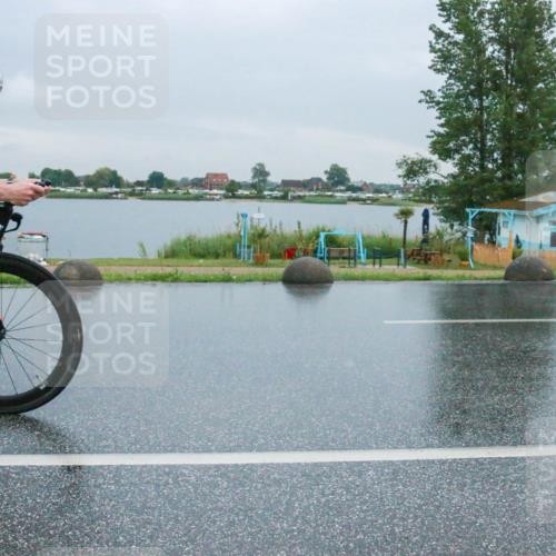 21.06.2025 - 27. Vierlanden-Triathlon H.Heesch http://msf.ph/oto/8011380 15.06.2025 13:58:32 Radfahren 1255 meine-sportfotos.de