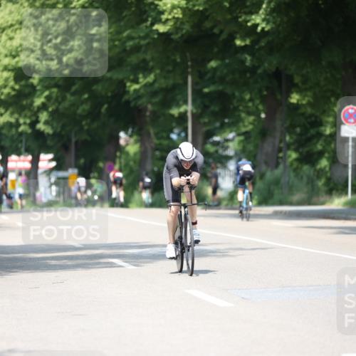 15.06.2025 - 7 Türme Triathlon Yannick Fuchs http://msf.ph/oto/8011451 15.06.2025 12:45:43 Radfahren 236, 242, 318, 370, 414, 657 meine-sportfotos.de