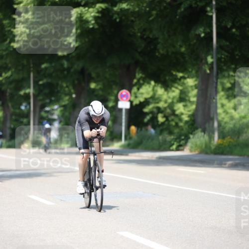 15.06.2025 - 7 Türme Triathlon Yannick Fuchs http://msf.ph/oto/8011482 15.06.2025 12:45:44 Radfahren 236, 242, 318, 370, 414 meine-sportfotos.de