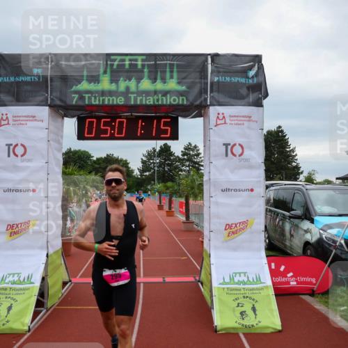 15.06.2025 - 7 Türme Triathlon Michael Strokosch http://msf.ph/oto/8011630 15.06.2025 15:01:14 Ziel 295, 584 meine-sportfotos.de