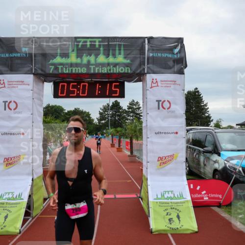 15.06.2025 - 7 Türme Triathlon Michael Strokosch http://msf.ph/oto/8011634 15.06.2025 15:01:15 Ziel 295, 509, 584 meine-sportfotos.de