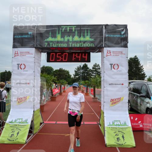 15.06.2025 - 7 Türme Triathlon Michael Strokosch http://msf.ph/oto/8011653 15.06.2025 15:01:43 Ziel 290 meine-sportfotos.de