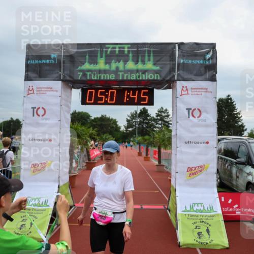 15.06.2025 - 7 Türme Triathlon Michael Strokosch http://msf.ph/oto/8011673 15.06.2025 15:01:44 Ziel 290 meine-sportfotos.de