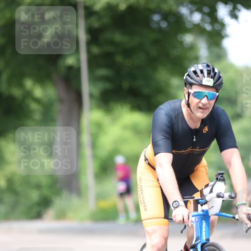 15.06.2025 - 7 Türme Triathlon Yannick Fuchs http://msf.ph/oto/8011738 15.06.2025 13:26:33 Radfahren 244, 719, 1156 meine-sportfotos.de