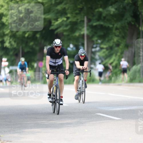 15.06.2025 - 7 Türme Triathlon Yannick Fuchs http://msf.ph/oto/8011747 15.06.2025 13:26:35 Radfahren 244, 400, 719, 1156 meine-sportfotos.de