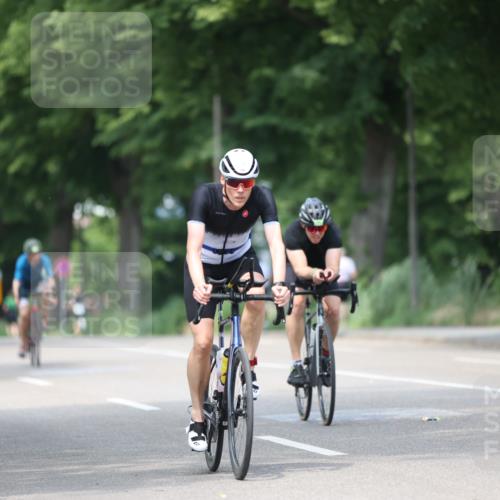 15.06.2025 - 7 Türme Triathlon Yannick Fuchs http://msf.ph/oto/8011774 15.06.2025 13:26:35 Radfahren 244, 400, 719, 1156 meine-sportfotos.de