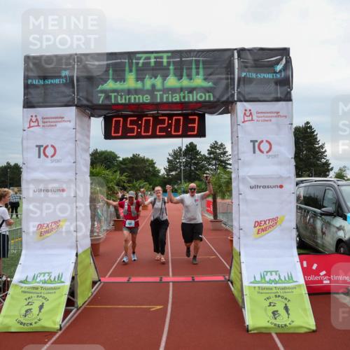 15.06.2025 - 7 Türme Triathlon Michael Strokosch http://msf.ph/oto/8011802 15.06.2025 15:02:03 Ziel 532 meine-sportfotos.de