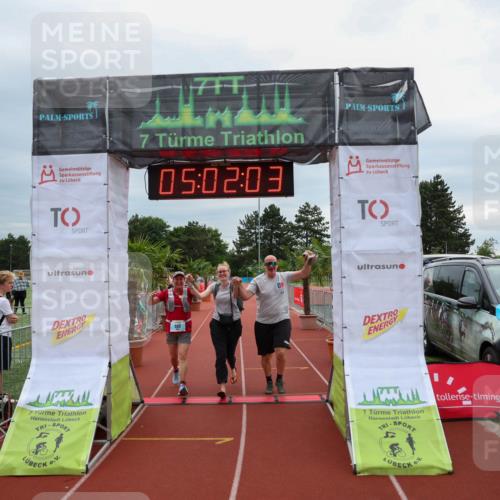 15.06.2025 - 7 Türme Triathlon Michael Strokosch http://msf.ph/oto/8011829 15.06.2025 15:02:03 Ziel 532 meine-sportfotos.de