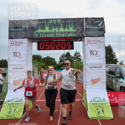 15.06.2025 - 7 Türme Triathlon Michael Strokosch http://msf.ph/oto/8011882 15.06.2025 15:02:04 Ziel 532 meine-sportfotos.de