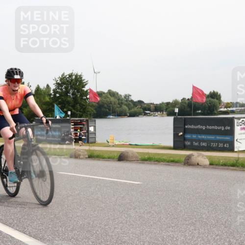 15.06.2025 - 27. Vierlanden-Triathlon H.Heesch http://msf.ph/oto/8011909 15.06.2025 11:05:08 Radfahren 122, 231, 588, 683, 716 meine-sportfotos.de