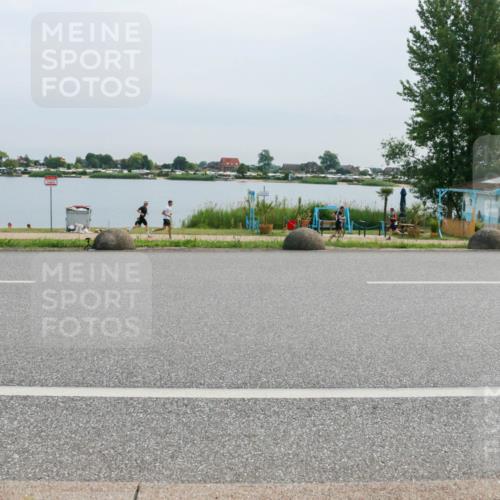 15.06.2025 - 27. Vierlanden-Triathlon H.Heesch http://msf.ph/oto/8011990 15.06.2025 11:05:29 Radfahren 718 meine-sportfotos.de