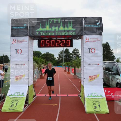 15.06.2025 - 7 Türme Triathlon Michael Strokosch http://msf.ph/oto/8012012 15.06.2025 15:02:29 Ziel 491 meine-sportfotos.de