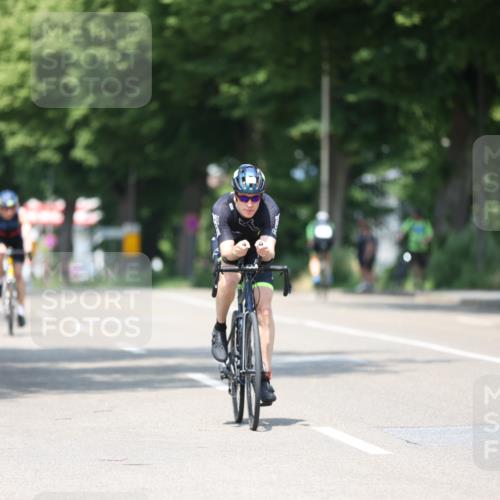 15.06.2025 - 7 Türme Triathlon Yannick Fuchs http://msf.ph/oto/8012017 15.06.2025 12:46:27 Radfahren 317, 412, 477, 504, 566, 605 meine-sportfotos.de