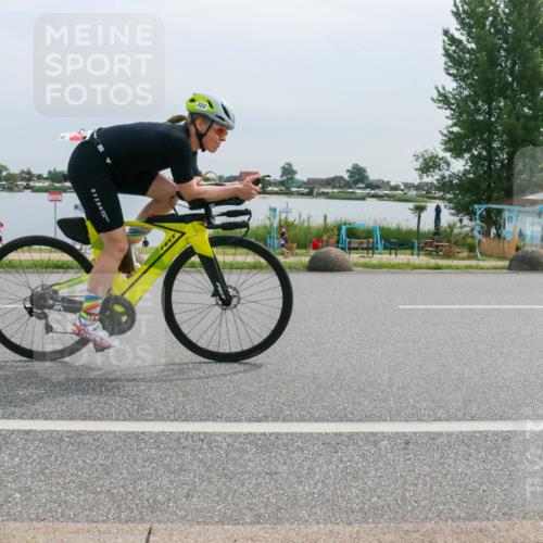 15.06.2025 - 27. Vierlanden-Triathlon H.Heesch http://msf.ph/oto/8012043 15.06.2025 11:05:36 Radfahren 99, 222, 552, 688, 718 meine-sportfotos.de