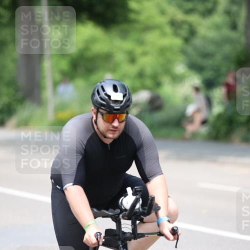 15.06.2025 - 7 Türme Triathlon Yannick Fuchs http://msf.ph/oto/8012082 15.06.2025 13:26:54 Radfahren 672, 760, 998 meine-sportfotos.de