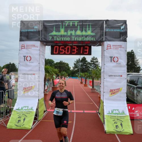 15.06.2025 - 7 Türme Triathlon Michael Strokosch http://msf.ph/oto/8012146 15.06.2025 15:03:13 Ziel 401 meine-sportfotos.de