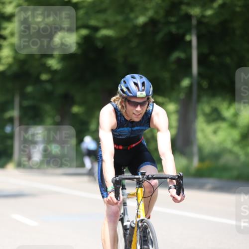 15.06.2025 - 7 Türme Triathlon Yannick Fuchs http://msf.ph/oto/8012177 15.06.2025 12:46:30 Radfahren 317, 504, 566, 605, 609 meine-sportfotos.de
