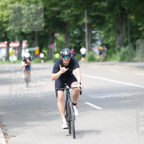 15.06.2025 - 7 Türme Triathlon Yannick Fuchs http://msf.ph/oto/8012190 15.06.2025 13:26:57 Radfahren 672, 760, 998 meine-sportfotos.de
