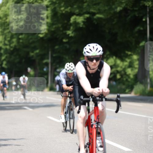 15.06.2025 - 7 Türme Triathlon Yannick Fuchs http://msf.ph/oto/8012258 15.06.2025 12:46:32 Radfahren 317, 504, 566, 605, 609 meine-sportfotos.de