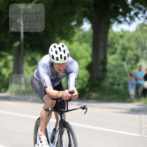 15.06.2025 - 7 Türme Triathlon Yannick Fuchs http://msf.ph/oto/8012284 15.06.2025 12:46:32 Radfahren 317, 504, 566, 605, 609 meine-sportfotos.de