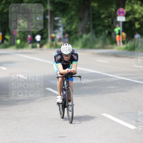 15.06.2025 - 7 Türme Triathlon Yannick Fuchs http://msf.ph/oto/8012291 15.06.2025 13:26:59 Radfahren 760, 998 meine-sportfotos.de