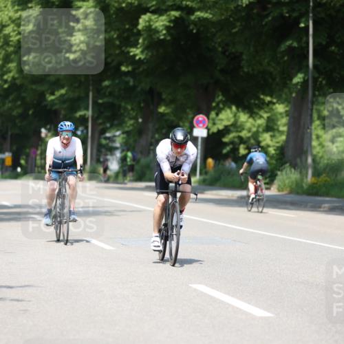 15.06.2025 - 7 Türme Triathlon Yannick Fuchs http://msf.ph/oto/8012312 15.06.2025 12:46:34 Radfahren 240, 317, 504, 605, 609 meine-sportfotos.de
