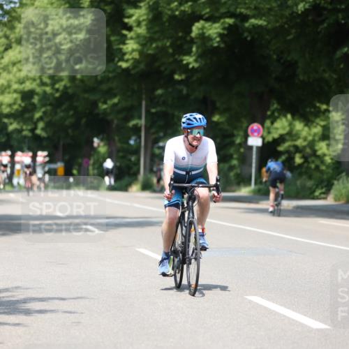 15.06.2025 - 7 Türme Triathlon Yannick Fuchs http://msf.ph/oto/8012339 15.06.2025 12:46:34 Radfahren 240, 317, 504, 605, 609 meine-sportfotos.de
