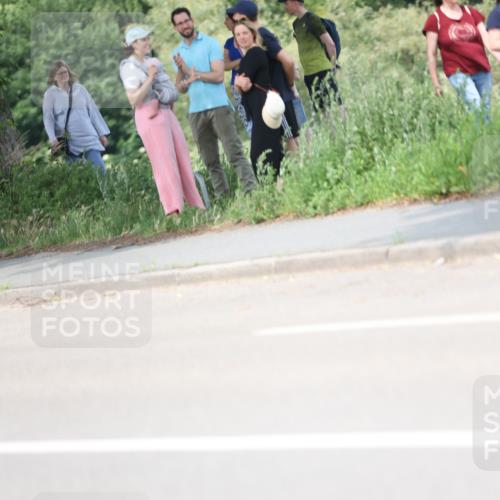 15.06.2025 - 7 Türme Triathlon Yannick Fuchs http://msf.ph/oto/8012393 15.06.2025 13:27:07 Radfahren 762 meine-sportfotos.de