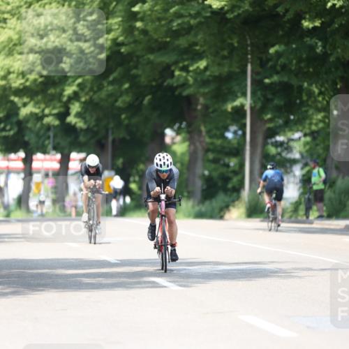 15.06.2025 - 7 Türme Triathlon Yannick Fuchs http://msf.ph/oto/8012425 15.06.2025 12:46:37 Radfahren 240, 609 meine-sportfotos.de