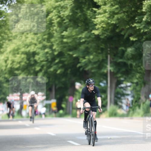 15.06.2025 - 7 Türme Triathlon Yannick Fuchs http://msf.ph/oto/8012507 15.06.2025 13:27:17 Radfahren 255, 772, 840, 1011 meine-sportfotos.de
