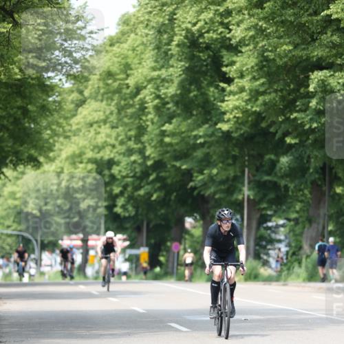 15.06.2025 - 7 Türme Triathlon Yannick Fuchs http://msf.ph/oto/8012516 15.06.2025 13:27:17 Radfahren 255, 772, 840, 1011 meine-sportfotos.de