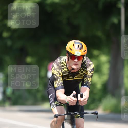 15.06.2025 - 7 Türme Triathlon Yannick Fuchs http://msf.ph/oto/8012601 15.06.2025 12:46:48 Radfahren 490, 496, 543 meine-sportfotos.de