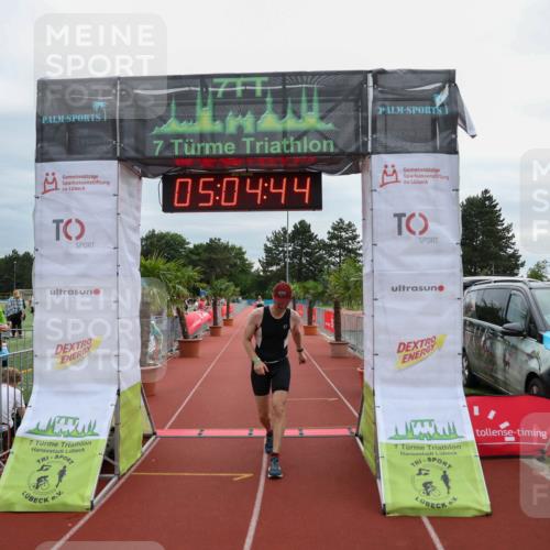 15.06.2025 - 7 Türme Triathlon Michael Strokosch http://msf.ph/oto/8012622 15.06.2025 15:04:43 Ziel 233, 535 meine-sportfotos.de
