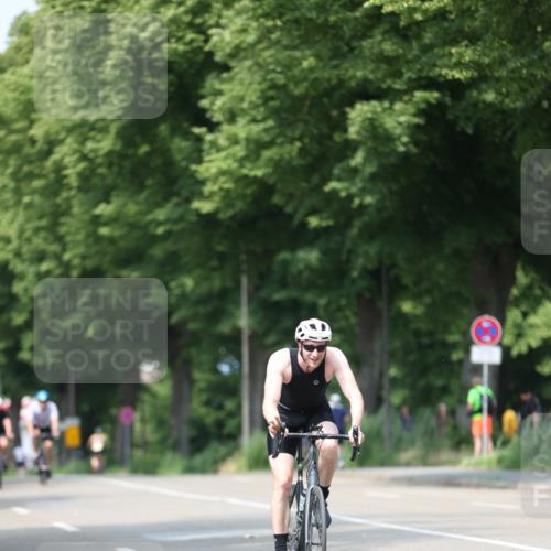 15.06.2025 - 7 Türme Triathlon Yannick Fuchs http://msf.ph/oto/8012624 15.06.2025 13:27:21 Radfahren 653, 772, 1011 meine-sportfotos.de