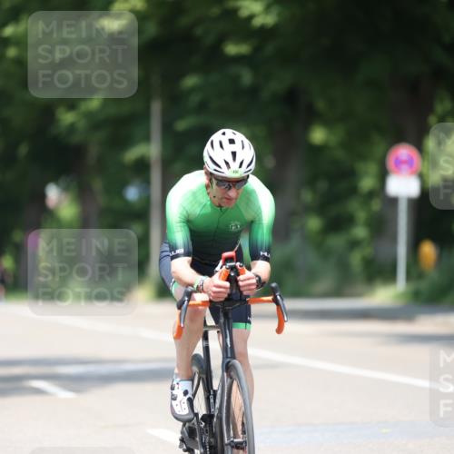 15.06.2025 - 7 Türme Triathlon Yannick Fuchs http://msf.ph/oto/8012627 15.06.2025 12:46:50 Radfahren 490, 496, 543 meine-sportfotos.de
