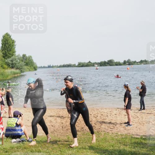 21.06.2025 - 27. Vierlanden-Triathlon MichiJ http://msf.ph/oto/8012650 15.06.2026 10:14:59 Schwimmen 476, 521, 525, 528, 570, 592, 593, 597, 605, 1397 meine-sportfotos.de